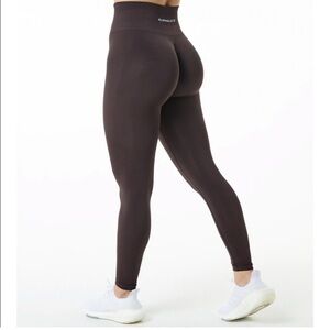 Alphalete Women's High-Waisted Leggings CHOCOLATE